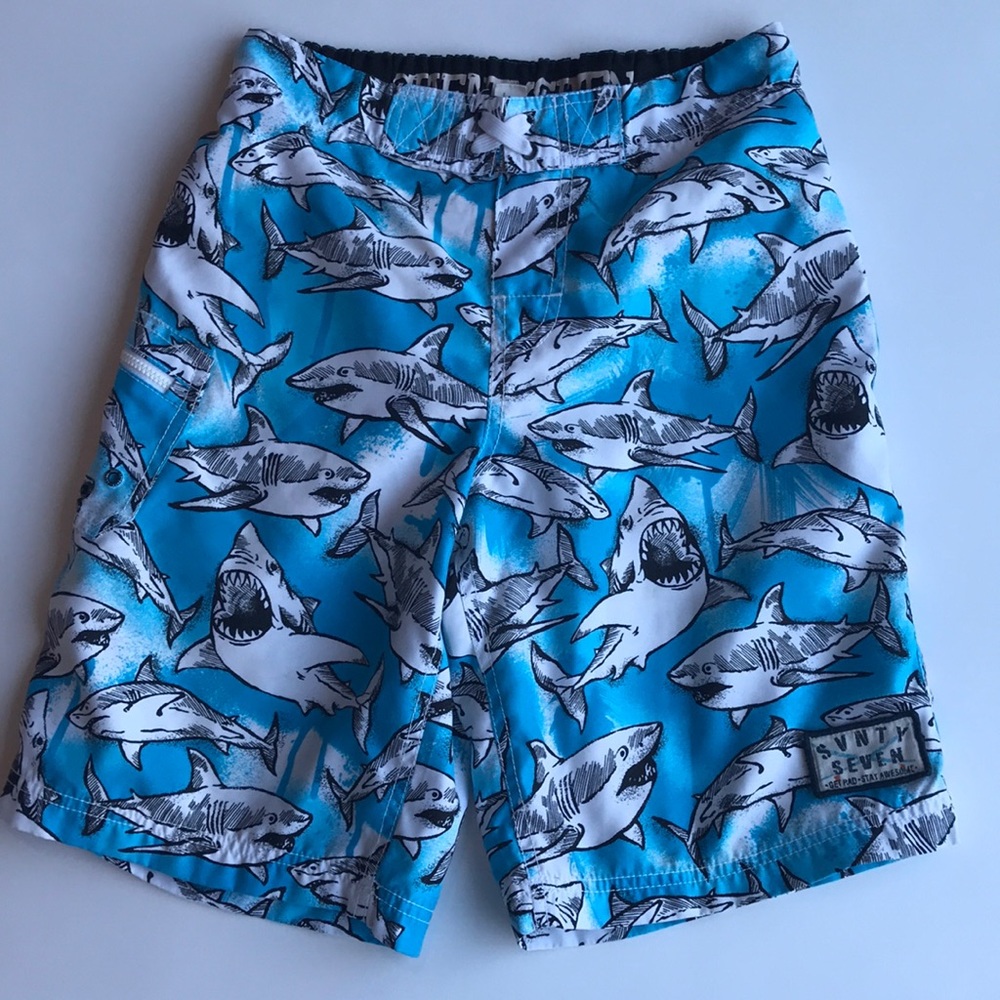 EUC 77Kids boys swim board shorts